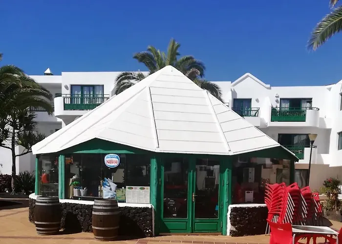 Marina Beach-Apartamentos Tahiche Costa Teguise