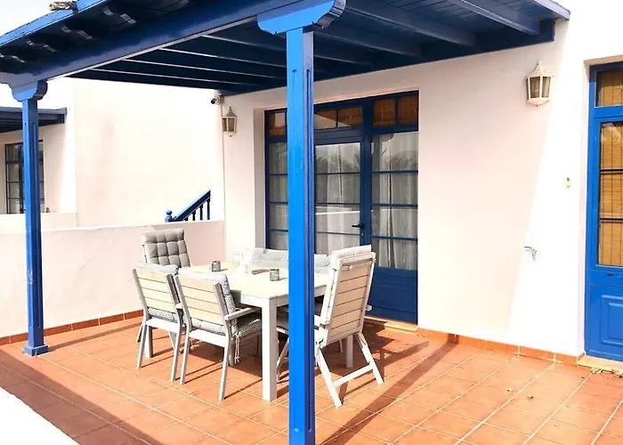 Pet friendly Casa Esperanza, 2 Bedroom Duplex Puerto Calero
