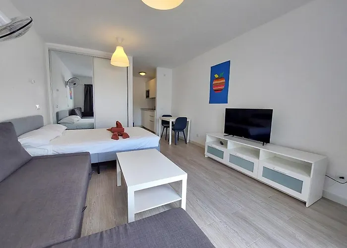 Pet friendly Playa Roca Beach Costa Teguise