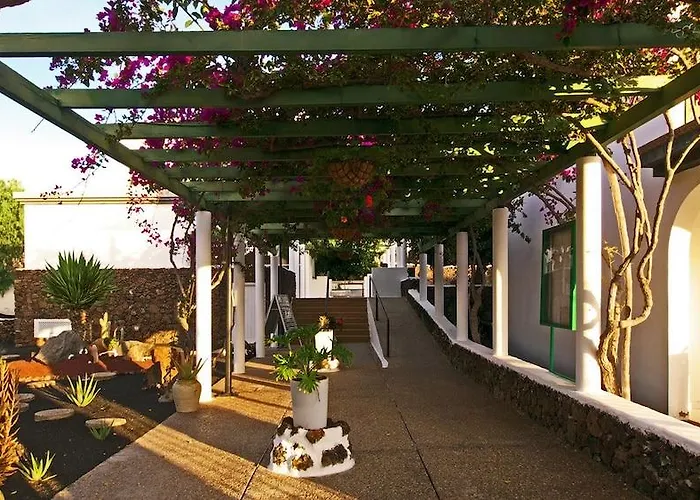Apartamentos Guacimeta Puerto del Carmen  With Golf Course