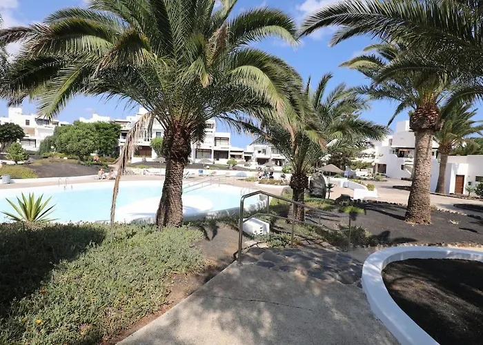 Casa Linda 2 Bed Apartment In Costa Teguise