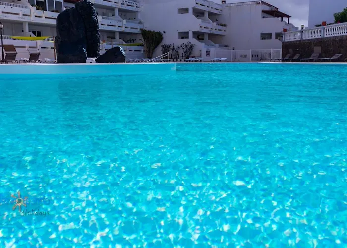 Vivienda Vacacional T239 - Black & White Costa Teguise