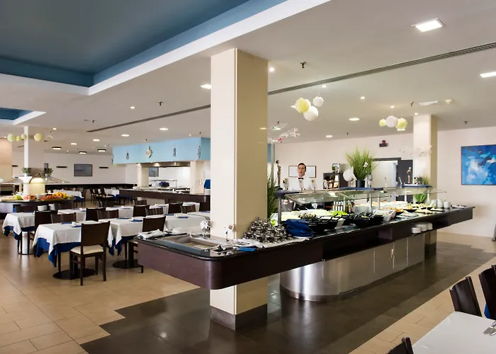 Puerto del Carmen (Lanzarote) 4 Star Hotels