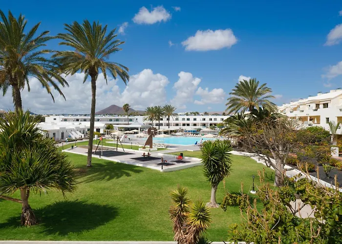 Costa Teguise Vacation Rentals