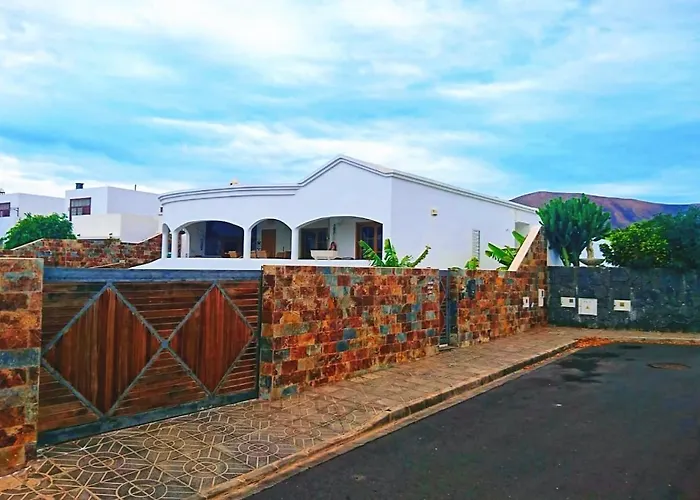 Casa Maria, Puerto Calero Villa