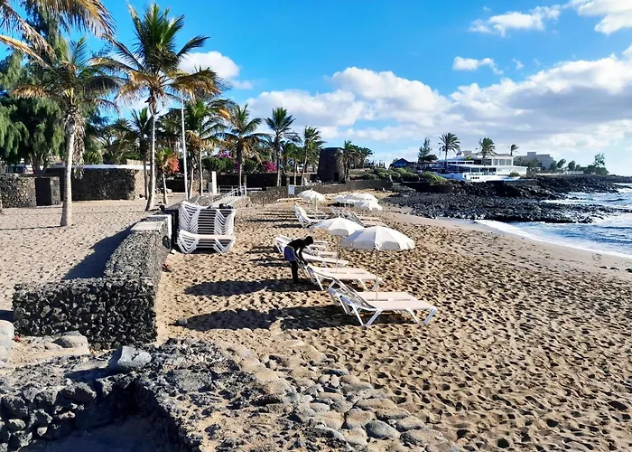 Bungalow Playa Bastian - Piscina Climatizada - Wifi - Playa 1 Min. Costa Teguise