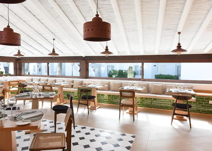 Lanzarote Dog Friendly Lodging and Hotels