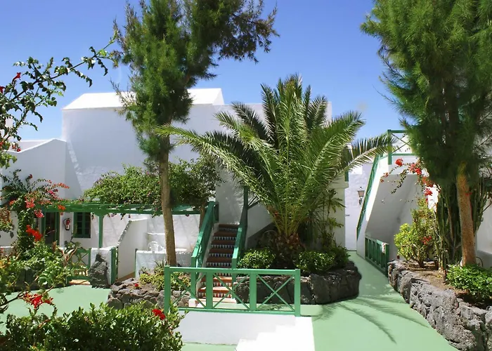 Costa Teguise Family Vacation Rentals