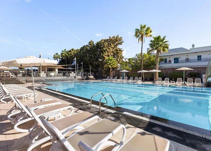 Playa Blanca (Lanzarote) Hotels