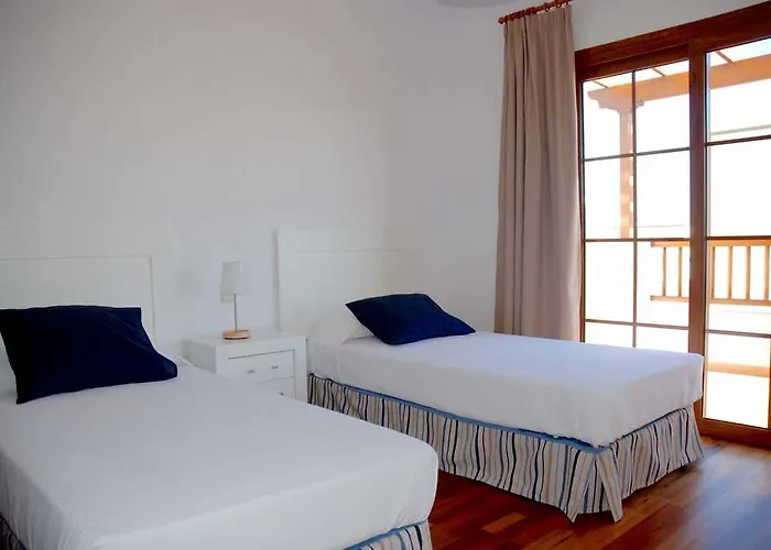 Costa Teguise Family villas