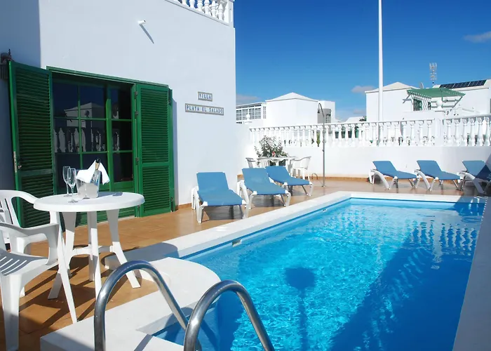 Puerto del Carmen (Lanzarote) Villas